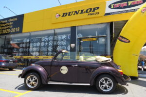 VW Fusca + Rodas 15″ Com Pneus Dunlop 195/60